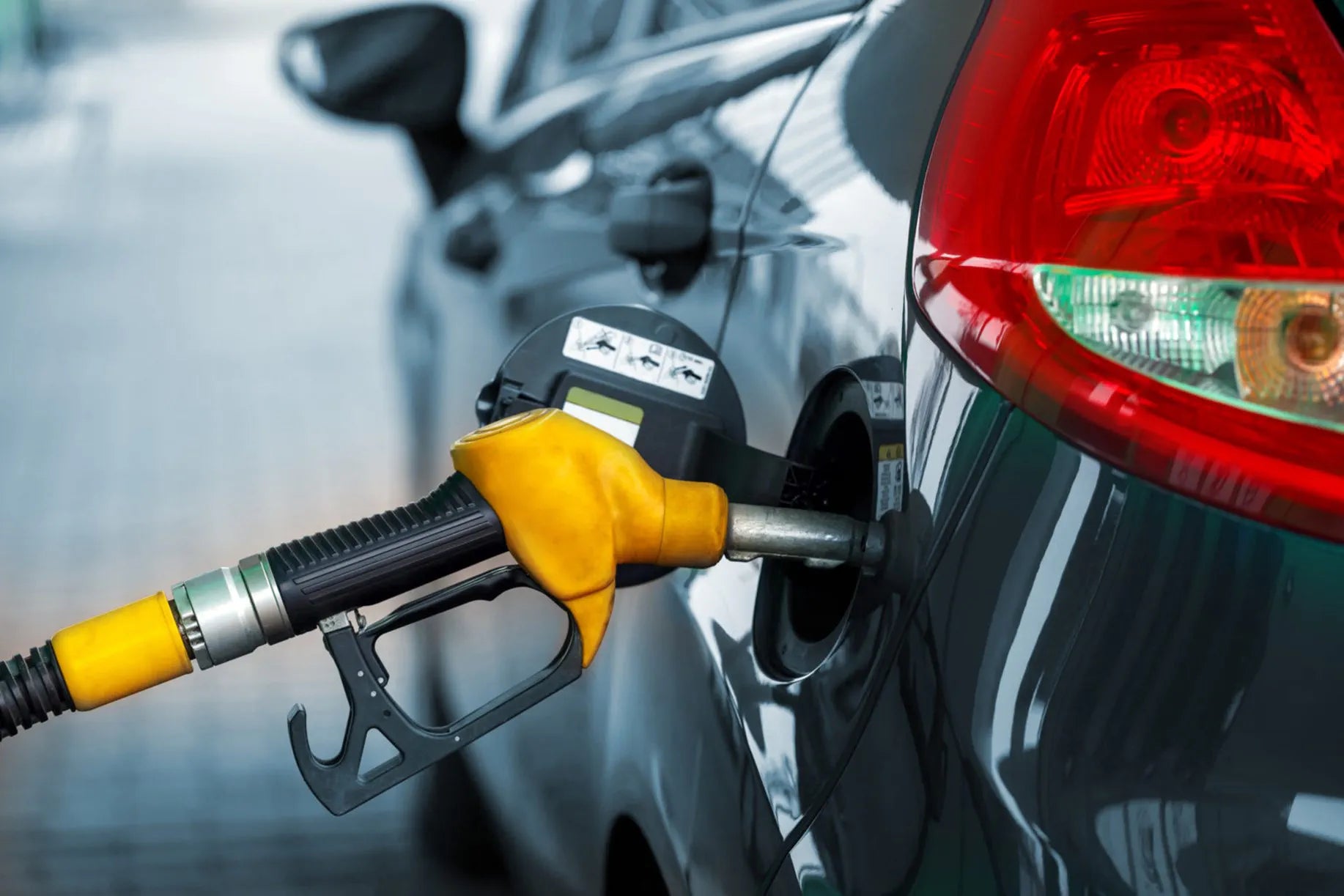 Consumo de gasolina y neumáticos