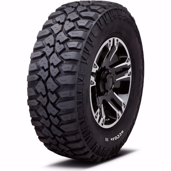 33X12.5 R15 Mickey Thompson Deegan 38 Mud Terrain 108Q