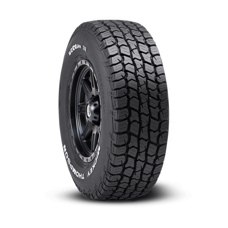 245/70 R16 Mickey Thompson Deegan 38 All Terrain (Reforzada) 118R