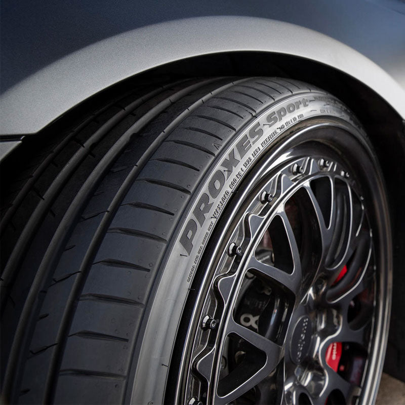275/45 R21 Toyo Proxes Sport 107 W